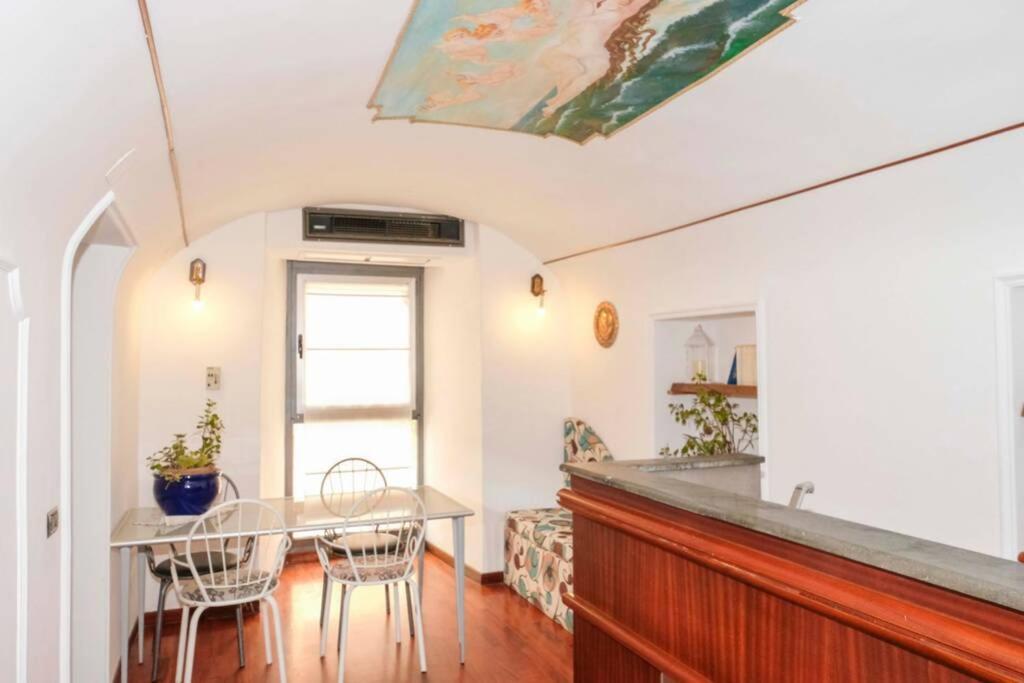 Napoli Centro Storico Un Passo Da San Gennaro Διαμέρισμα Εξωτερικό φωτογραφία